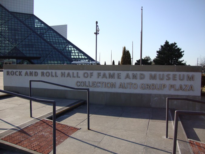 2014-04-02 08.57.45 Rock and Roll Museum, Cleveland